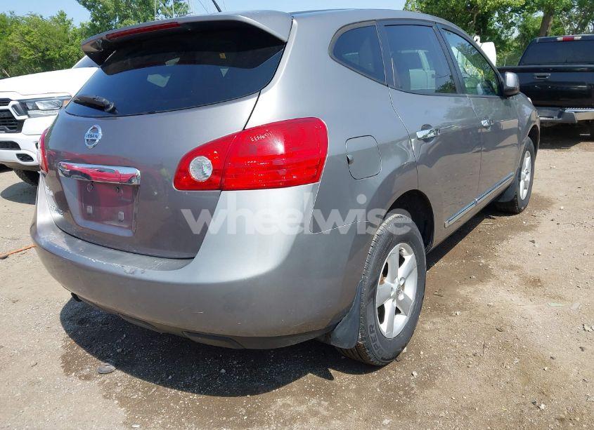 Photo 4 of 2013 Nissan Rogue S (VIN JN8AS5MT4DW041688)