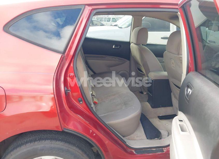 Photo 8 of 2013 Nissan Rogue S (VIN JN8AS5MT4DW519950)