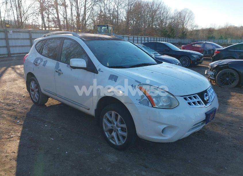 2013 Nissan Rogue SV W/SL PKG (VIN JN8AS5MT4DW528910) main photo