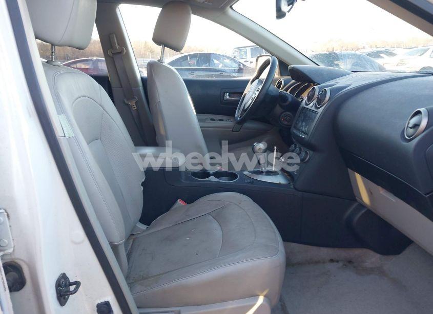 Photo 5 of 2013 Nissan Rogue SV W/SL PKG (VIN JN8AS5MT4DW528910)