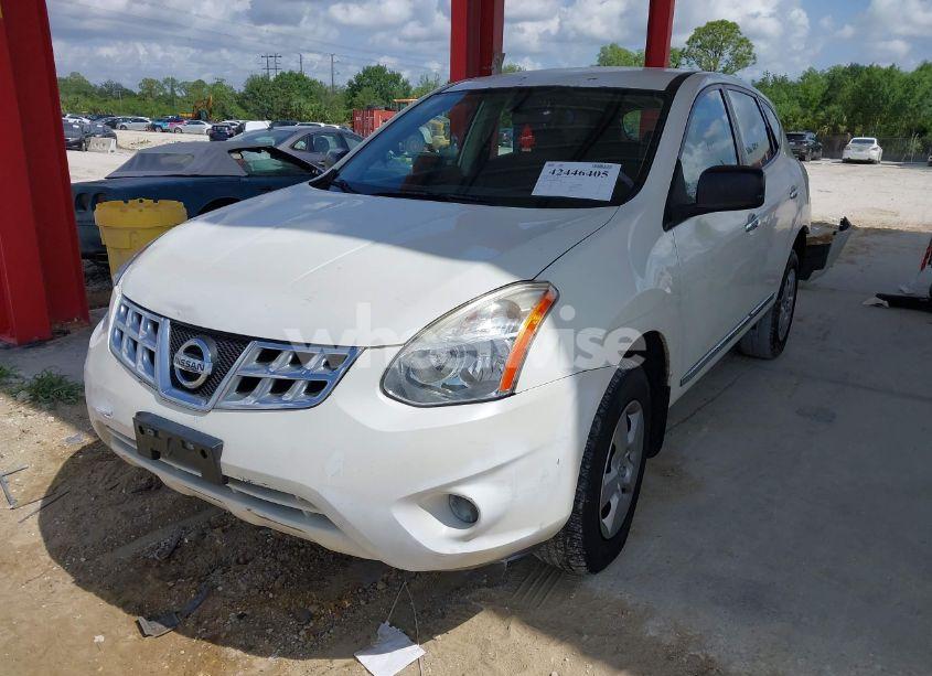 Photo 2 of 2013 Nissan Rogue S (VIN JN8AS5MT4DW539552)