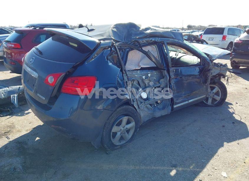 Photo 4 of 2013 Nissan Rogue S (VIN JN8AS5MT4DW542015)