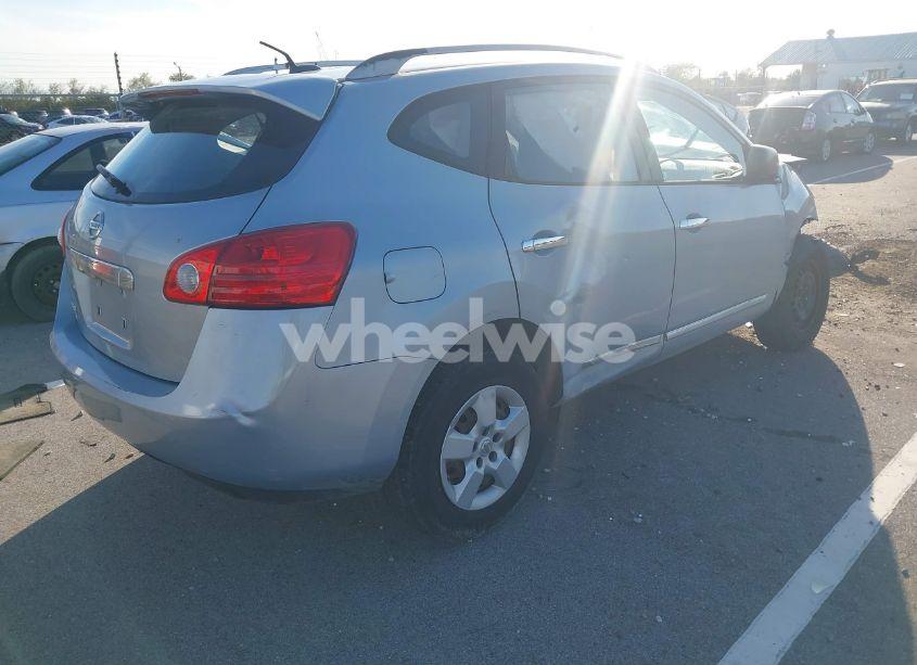 Photo 4 of 2014 Nissan Rogue SELECT S (VIN JN8AS5MT4EW103172)