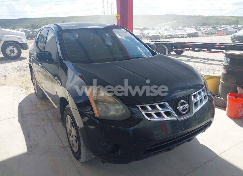 2014 Nissan Rogue SELECT S (VIN JN8AS5MT4EW608791) main photo