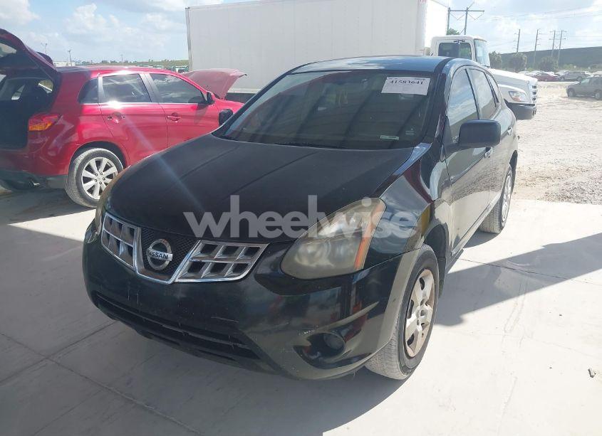 Photo 2 of 2014 Nissan Rogue SELECT S (VIN JN8AS5MT4EW608791)