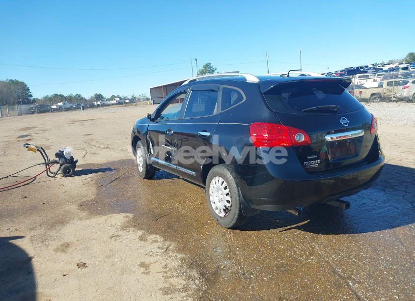 Photo 3 of 2014 Nissan Rogue SELECT S (VIN JN8AS5MT4EW620648)