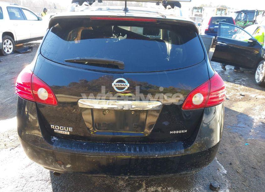 Photo 16 of 2015 Nissan Rogue SELECT S (VIN JN8AS5MT4FW150476)