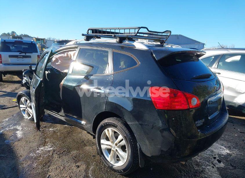 Photo 3 of 2015 Nissan Rogue SELECT S (VIN JN8AS5MT4FW150476)