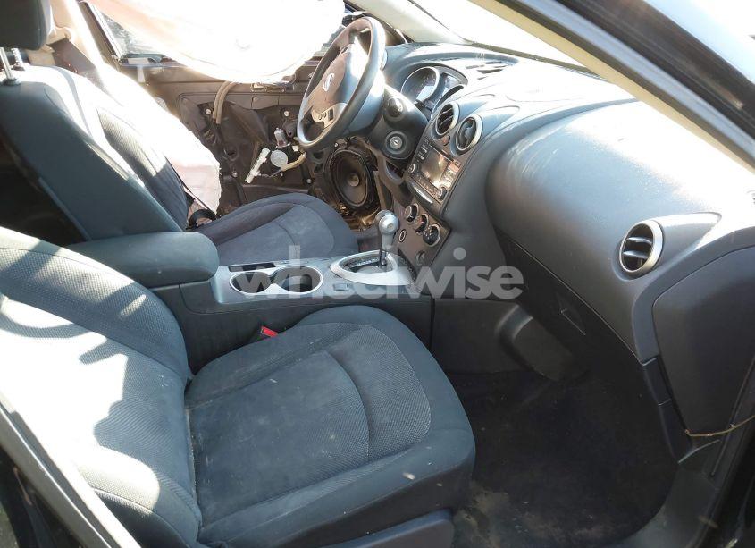 Photo 5 of 2015 Nissan Rogue SELECT S (VIN JN8AS5MT4FW150476)