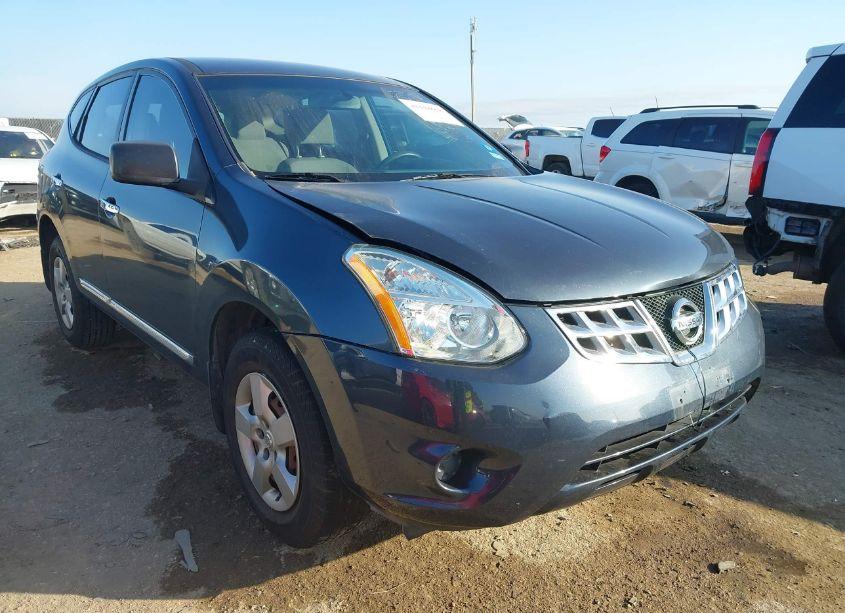 2015 Nissan Rogue SELECT S (VIN JN8AS5MT4FW155855) main photo