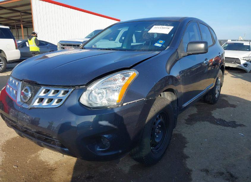 Photo 2 of 2015 Nissan Rogue SELECT S (VIN JN8AS5MT4FW155855)