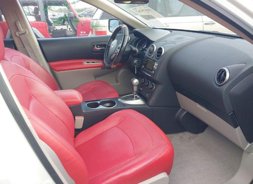 Photo 5 of 2015 Nissan Rogue SELECT S (VIN JN8AS5MT4FW162174)