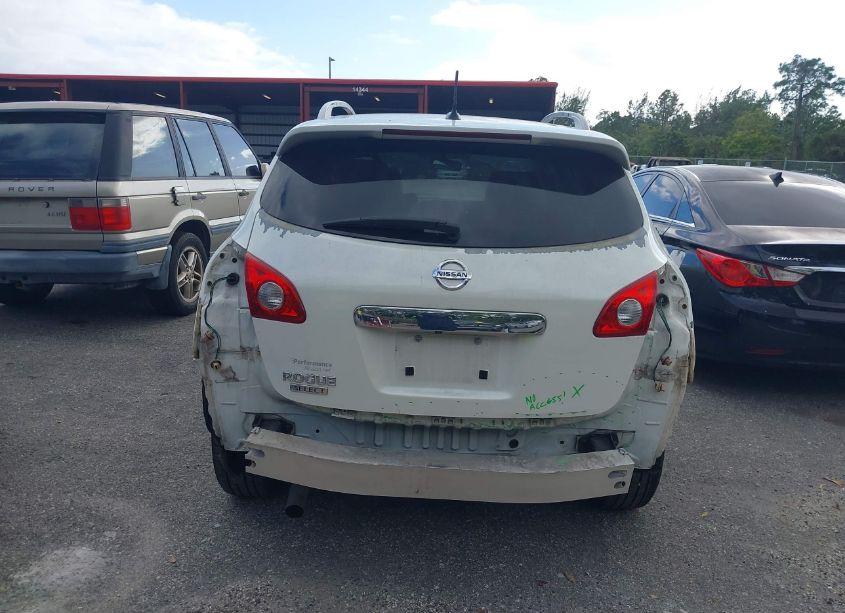 Photo 6 of 2015 Nissan Rogue SELECT S (VIN JN8AS5MT4FW162174)