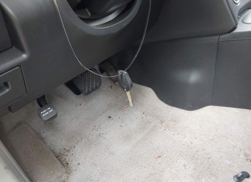 Photo 11 of 2015 Nissan Rogue SELECT S (VIN JN8AS5MT4FW162787)