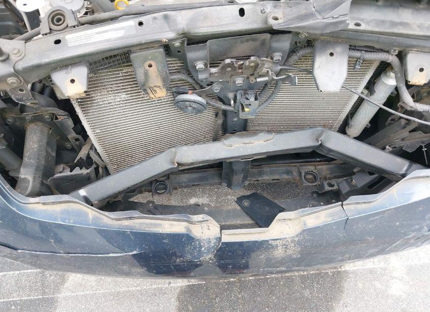 Photo 6 of 2015 Nissan Rogue SELECT S (VIN JN8AS5MT4FW162787)