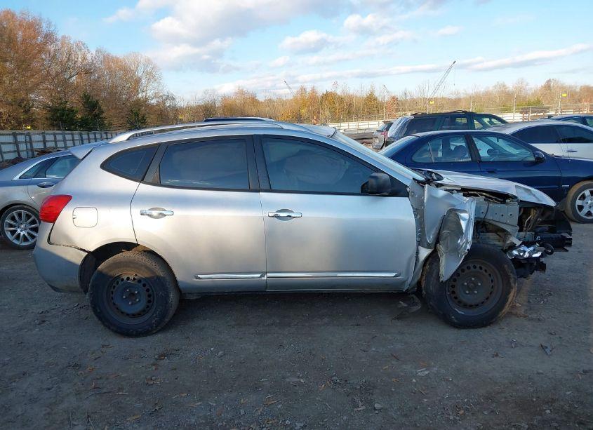 Photo 12 of 2015 Nissan Rogue SELECT S (VIN JN8AS5MT4FW164801)