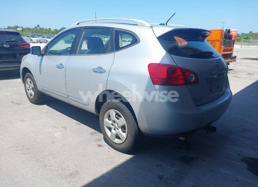 Photo 3 of 2015 Nissan Rogue SELECT S (VIN JN8AS5MT4FW658611)