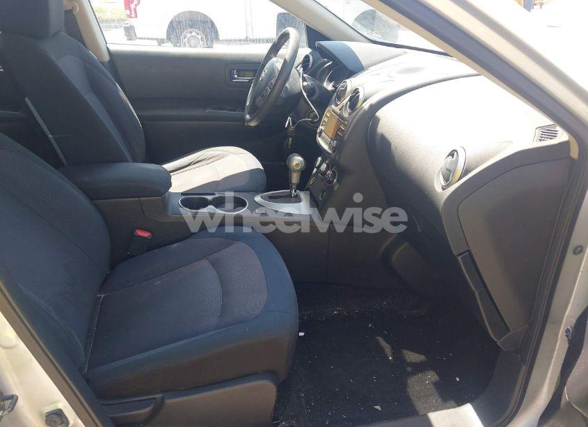 Photo 5 of 2015 Nissan Rogue SELECT S (VIN JN8AS5MT4FW658611)