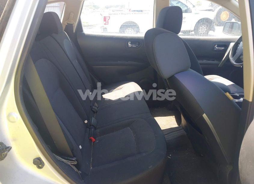 Photo 8 of 2015 Nissan Rogue SELECT S (VIN JN8AS5MT4FW658611)