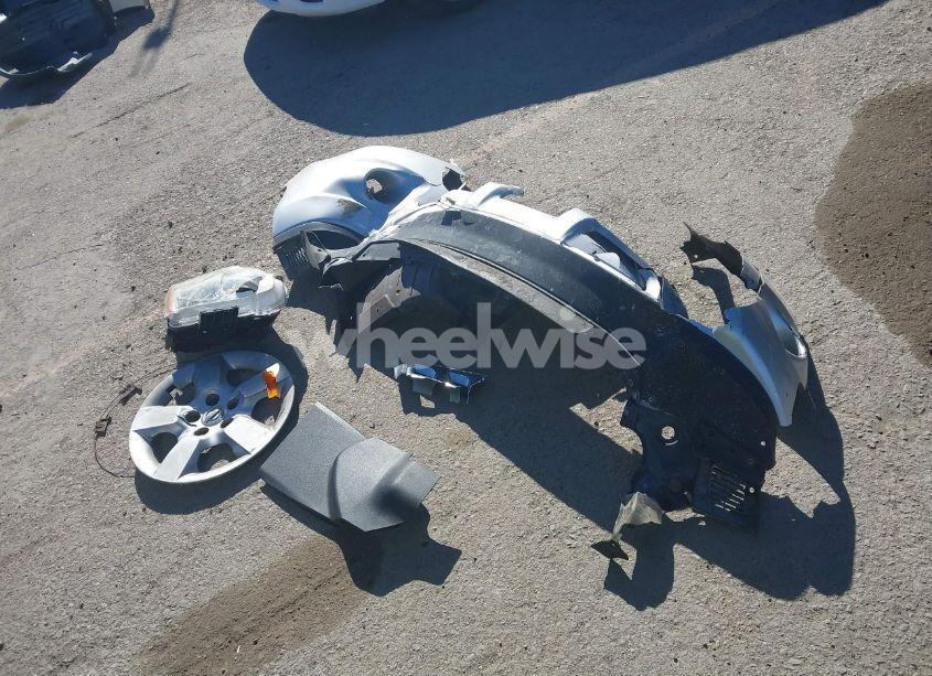 Photo 12 of 2015 Nissan Rogue SELECT S (VIN JN8AS5MT4FW663405)