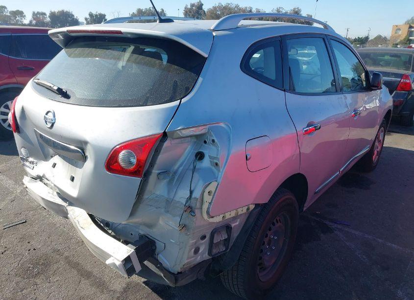 Photo 4 of 2015 Nissan Rogue SELECT S (VIN JN8AS5MT4FW665946)