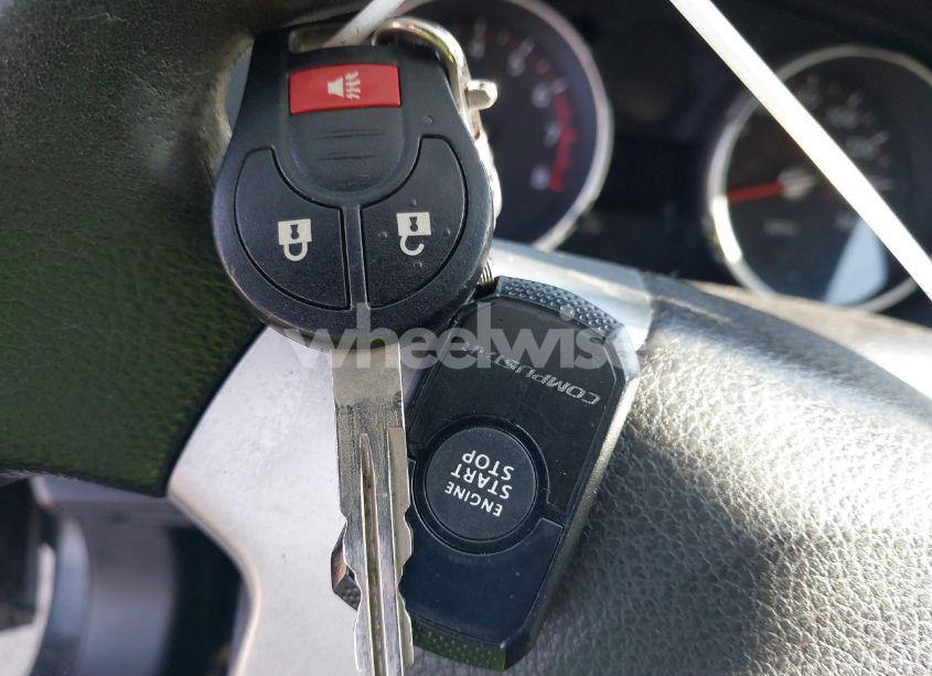 Photo 11 of 2010 Nissan Rogue S (VIN JN8AS5MT5AW002510)