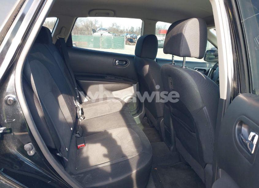 Photo 8 of 2010 Nissan Rogue S (VIN JN8AS5MT5AW002510)