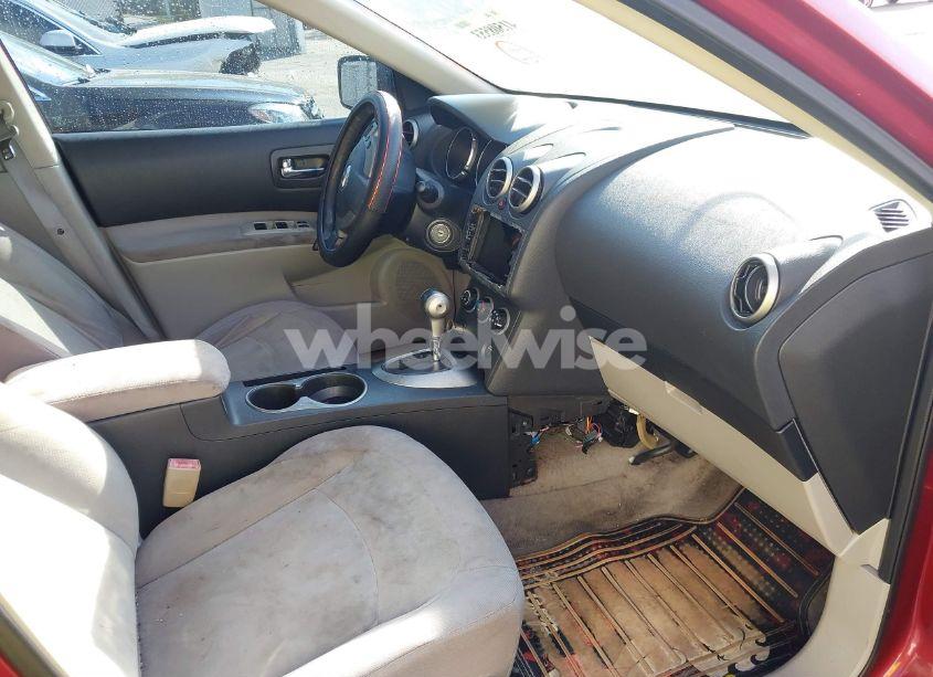 Photo 5 of 2010 Nissan Rogue S (VIN JN8AS5MT5AW004550)