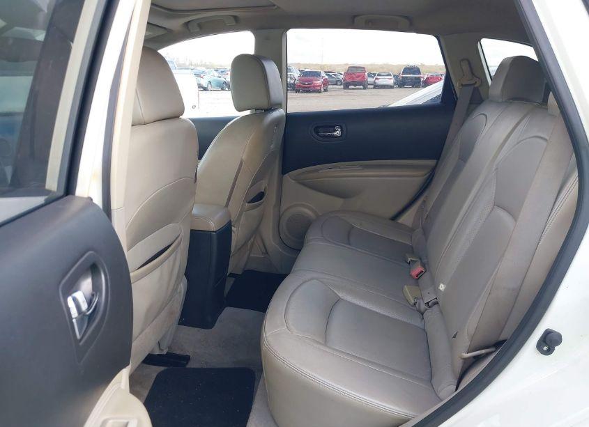 Photo 14 of 2011 Nissan Rogue SV (VIN JN8AS5MT5BW165482)