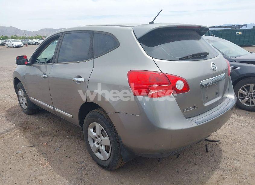 Photo 3 of 2011 Nissan Rogue S (VIN JN8AS5MT5BW171945)