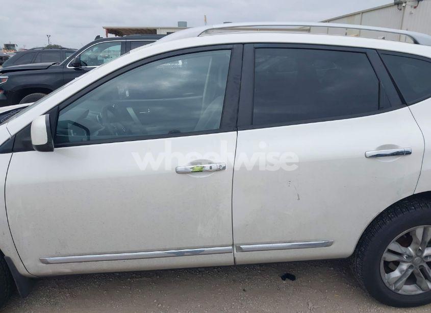 Photo 14 of 2012 Nissan Rogue SV (VIN JN8AS5MT5CW268466)