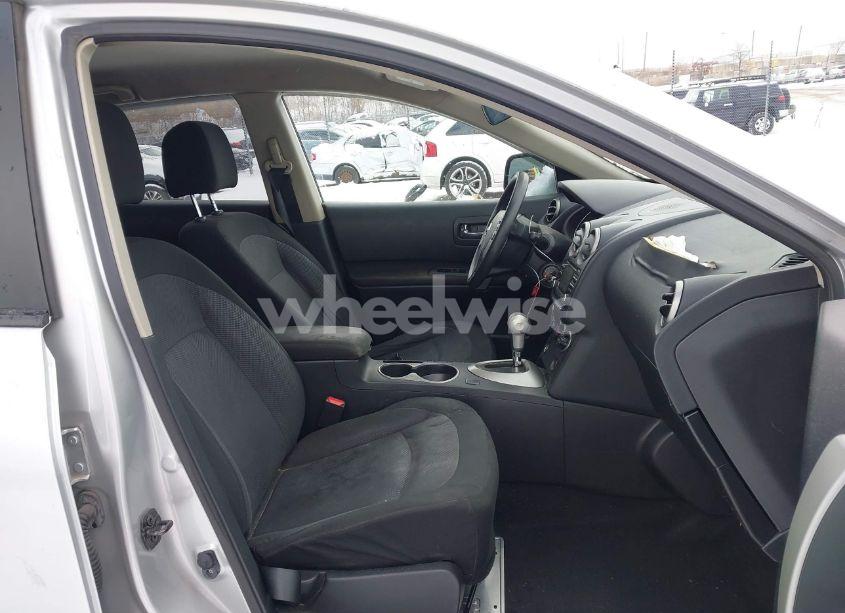 Photo 5 of 2012 Nissan Rogue S (VIN JN8AS5MT5CW606769)