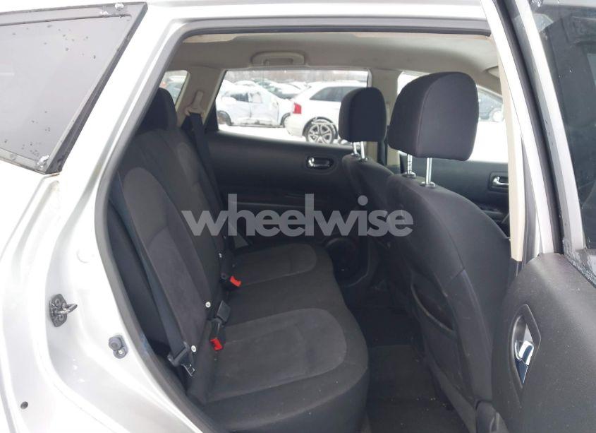 Photo 8 of 2012 Nissan Rogue S (VIN JN8AS5MT5CW606769)