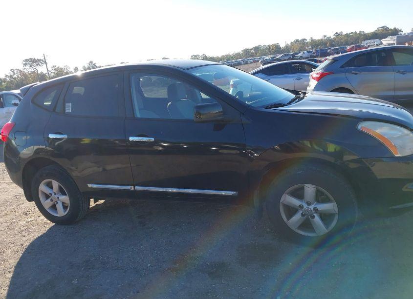 Photo 13 of 2013 Nissan Rogue S (VIN JN8AS5MT5DW035219)