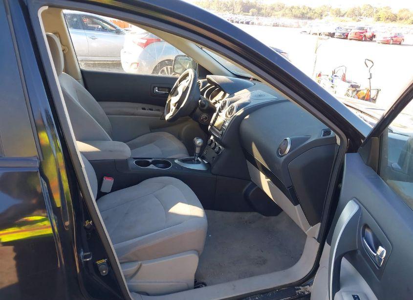 Photo 5 of 2013 Nissan Rogue S (VIN JN8AS5MT5DW035219)