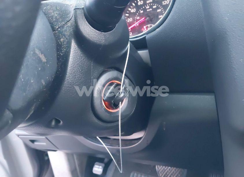 Photo 11 of 2013 Nissan Rogue SV (VIN JN8AS5MT5DW514255)