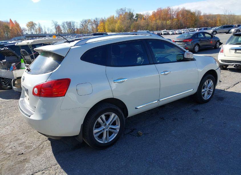 Photo 4 of 2013 Nissan Rogue SV (VIN JN8AS5MT5DW521738)