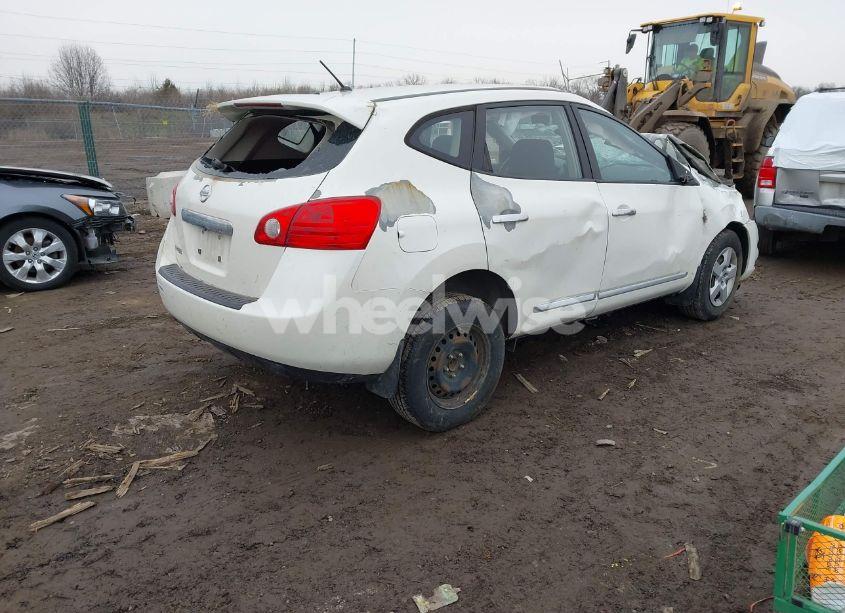Photo 4 of 2013 Nissan Rogue S (VIN JN8AS5MT5DW545568)