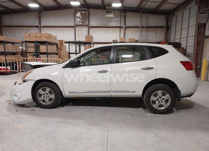 Photo 14 of 2014 Nissan Rogue SELECT S (VIN JN8AS5MT5EW100362)