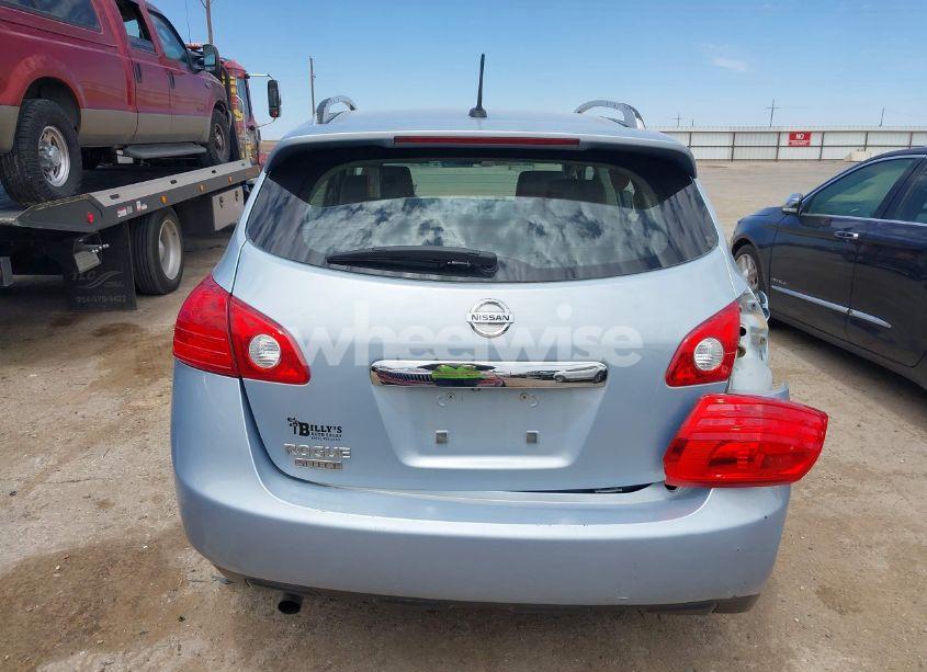 Photo 16 of 2014 Nissan Rogue SELECT S (VIN JN8AS5MT5EW103150)