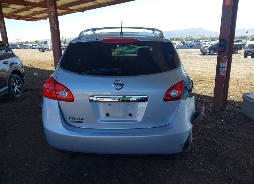 Photo 16 of 2014 Nissan Rogue SELECT S (VIN JN8AS5MT5EW607469)