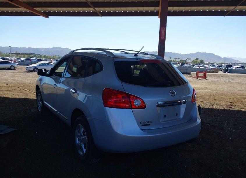 Photo 3 of 2014 Nissan Rogue SELECT S (VIN JN8AS5MT5EW607469)