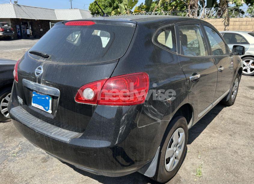 Photo 4 of 2014 Nissan Rogue SELECT S (VIN JN8AS5MT5EW618813)