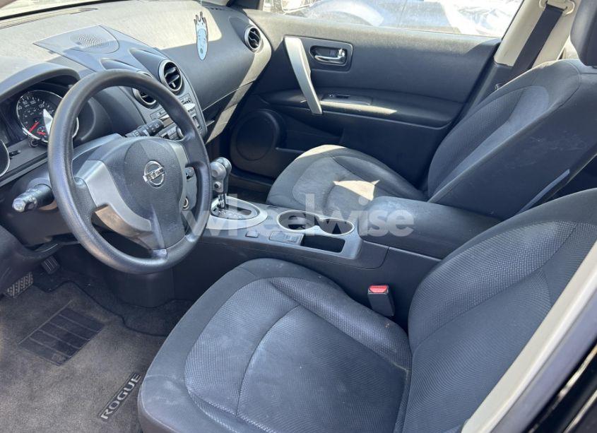 Photo 5 of 2014 Nissan Rogue SELECT S (VIN JN8AS5MT5EW618813)