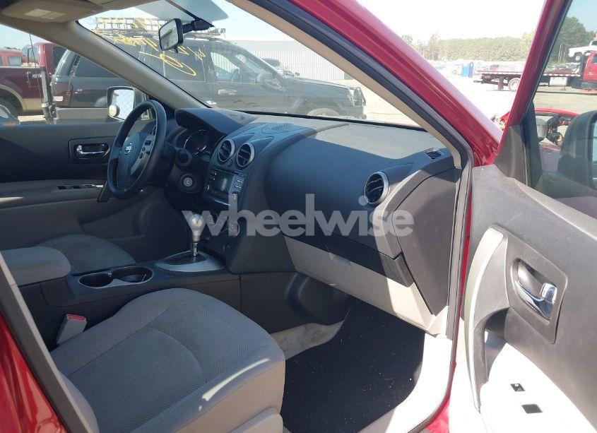 Photo 5 of 2015 Nissan Rogue SELECT S (VIN JN8AS5MT5FW669097)