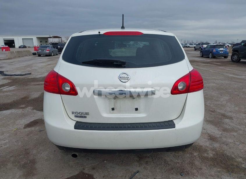 Photo 16 of 2015 Nissan Rogue SELECT S (VIN JN8AS5MT5FW671657)