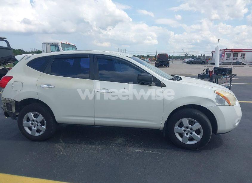 Photo 14 of 2010 Nissan Rogue S (VIN JN8AS5MT6AW502210)