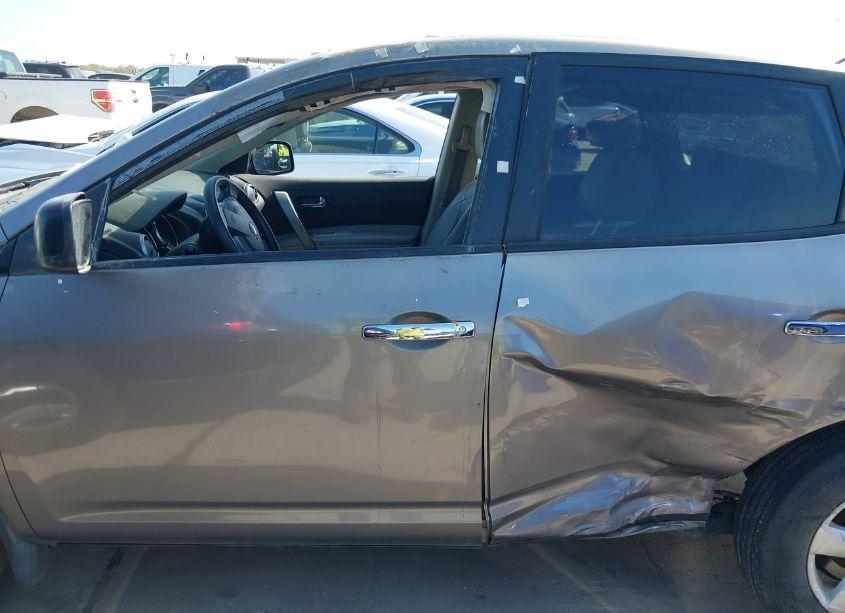 Photo 15 of 2010 Nissan Rogue S (VIN JN8AS5MT6AW506998)