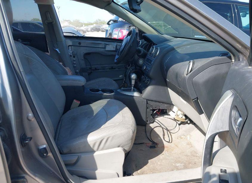 Photo 5 of 2010 Nissan Rogue S (VIN JN8AS5MT6AW506998)