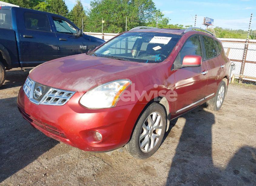 Photo 2 of 2011 Nissan Rogue SV (VIN JN8AS5MT6BW164440)